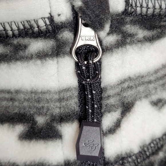 Eddie Bauer Women's Ultra Soft Fleece 1/4 Zip Long Sleeve Pullover - Size M - Picture 6 of 8